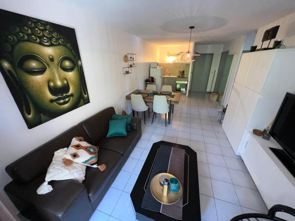 Cocoon'Isle - Jardinet- Jacuzzi Apartment L'Isle-sur-la-Sorgue Exterior photo